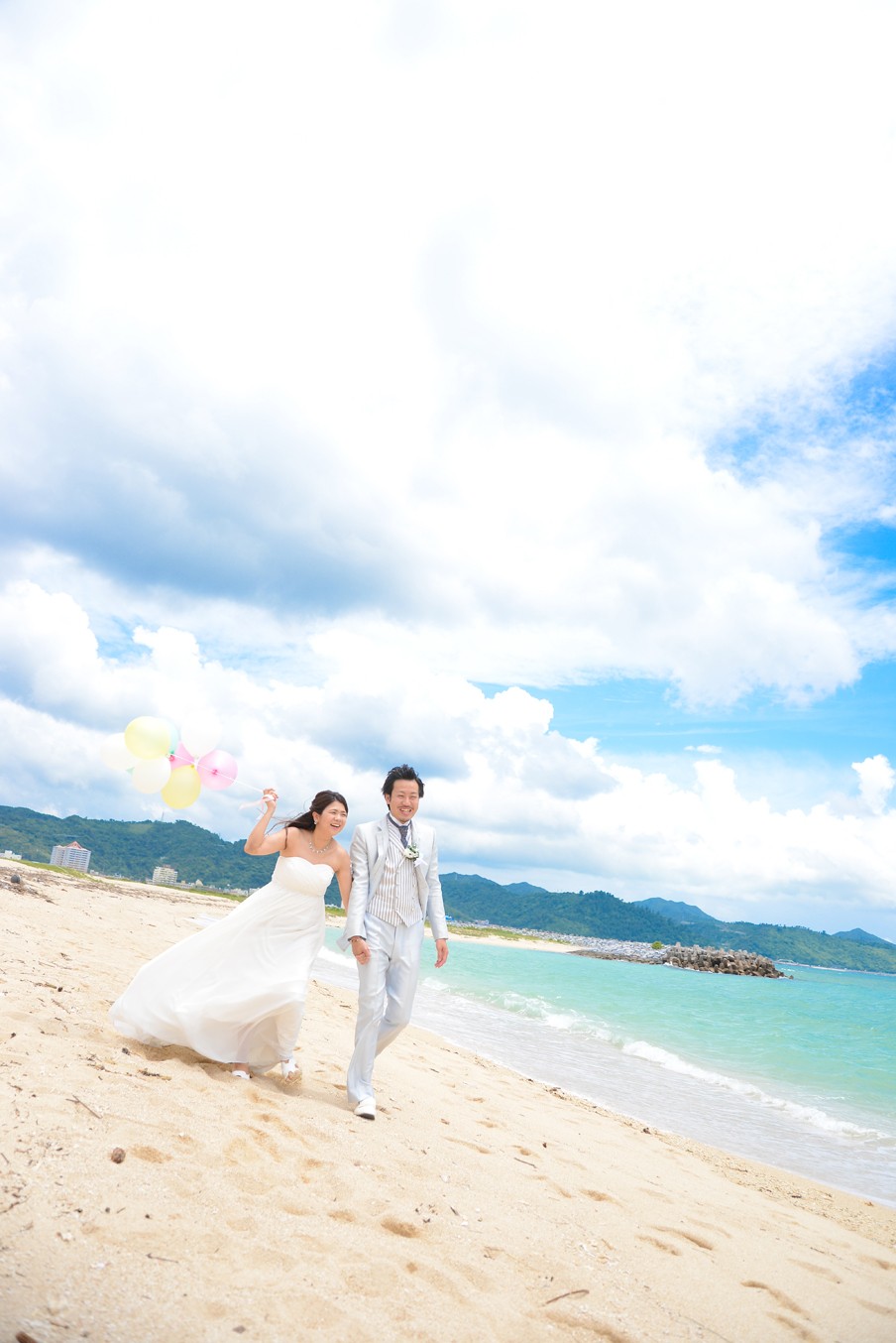 「沖縄の風を感じて」 名護ビーチ(名護市)