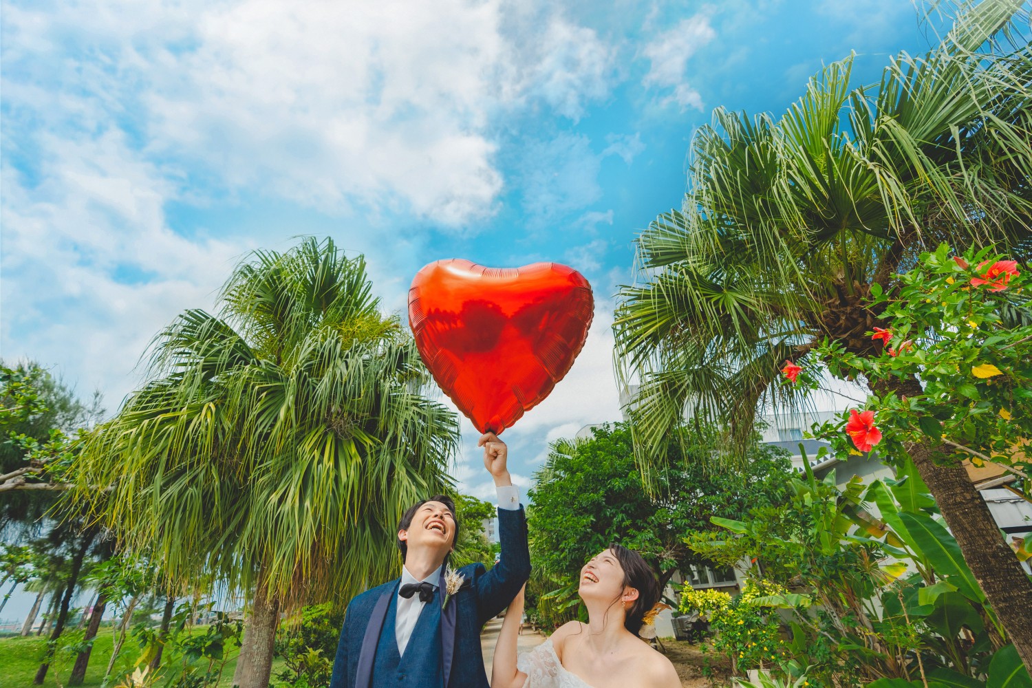 「LOVE」 アラハビーチ(北谷町)