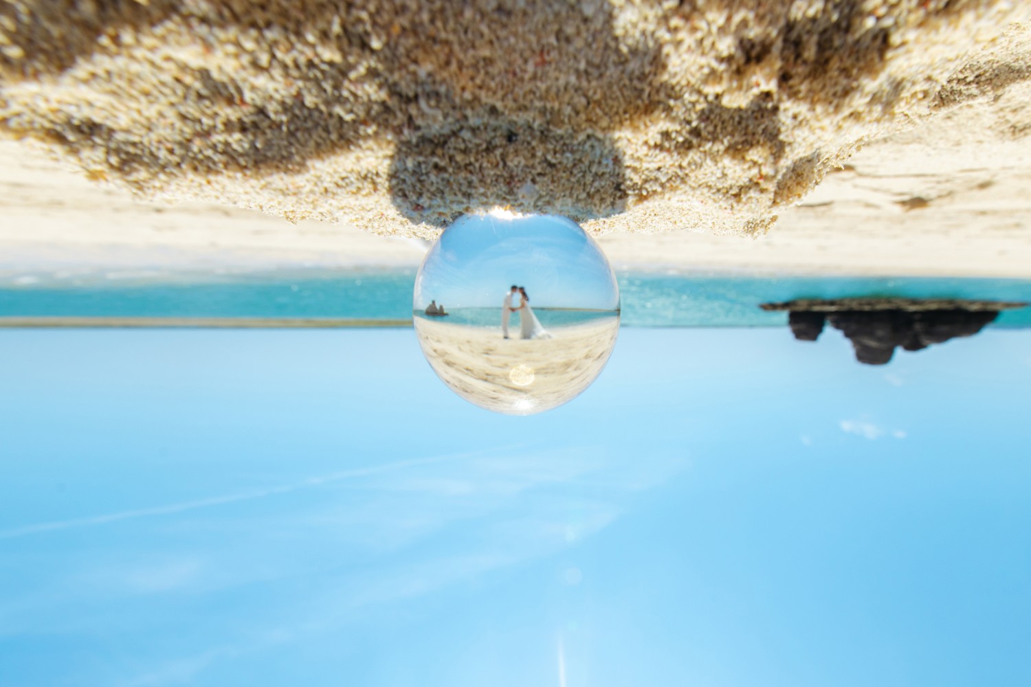 「願いを込めて」 アラハビーチ(北谷町)
