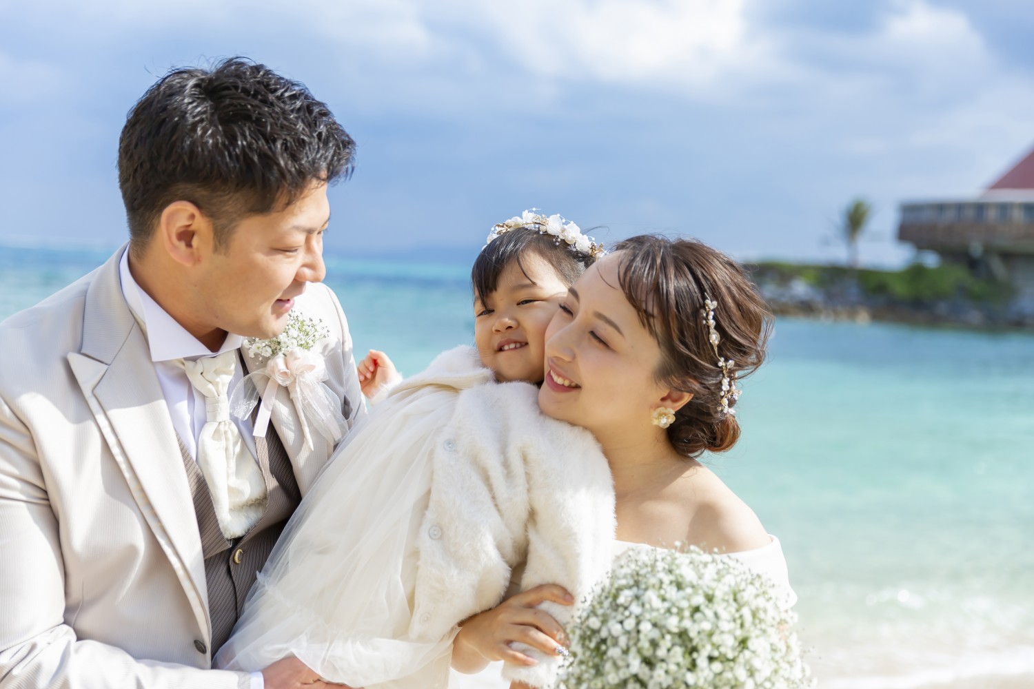 「三人で」 リベーラ教会(恩納村)