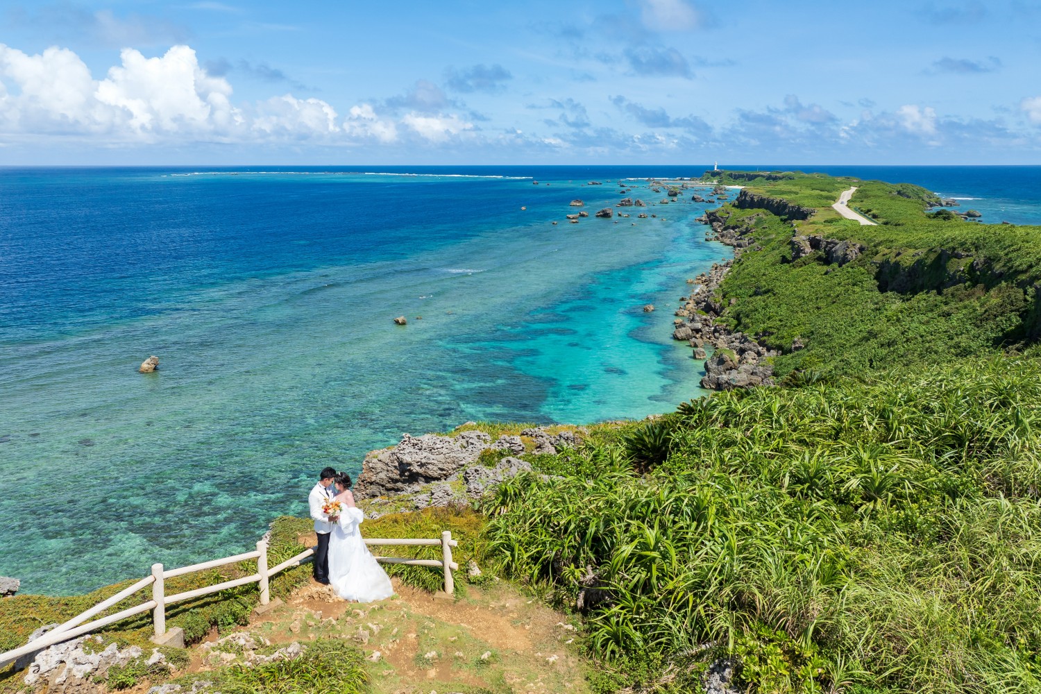 「紺碧色に抱かれて」 東平安名崎(宮古島市)