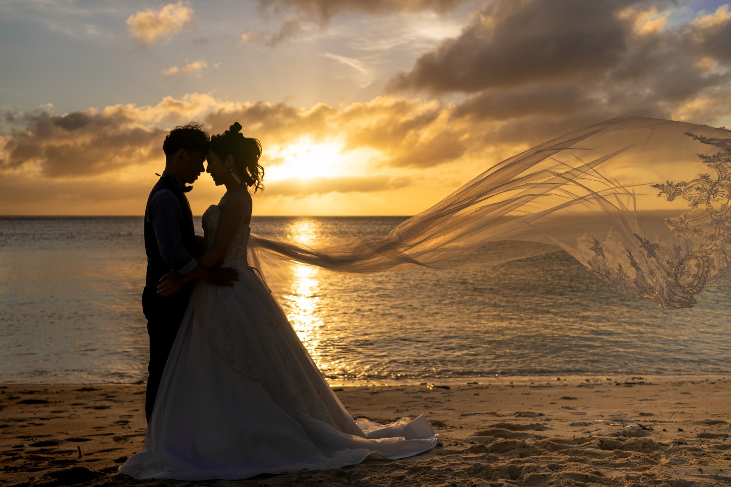 「風と共に想いをのせて」 もとぶ元気村ビーチ(本部町)