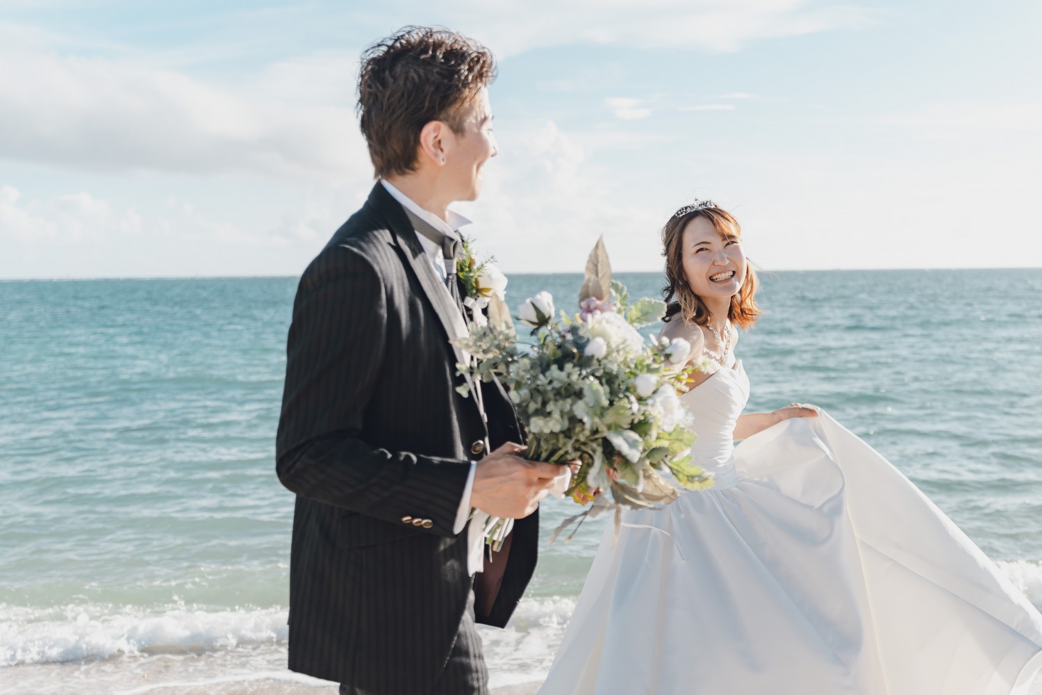 「ほんとに〜？」 美々ビーチ(糸満市)