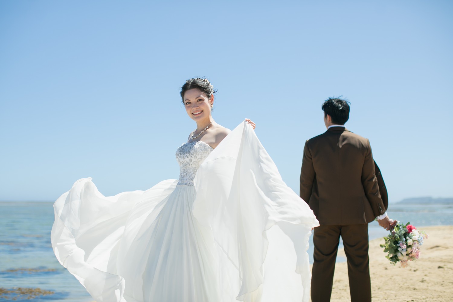 「big wave」 百名ビーチ(南城市)