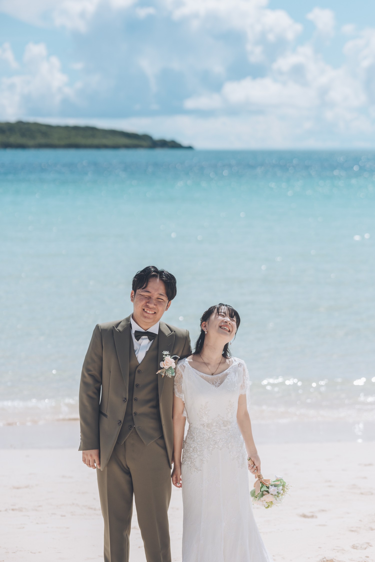 「笑顔で乗り切る夏の前浜」 与那覇前浜ビーチ(宮古島市)
