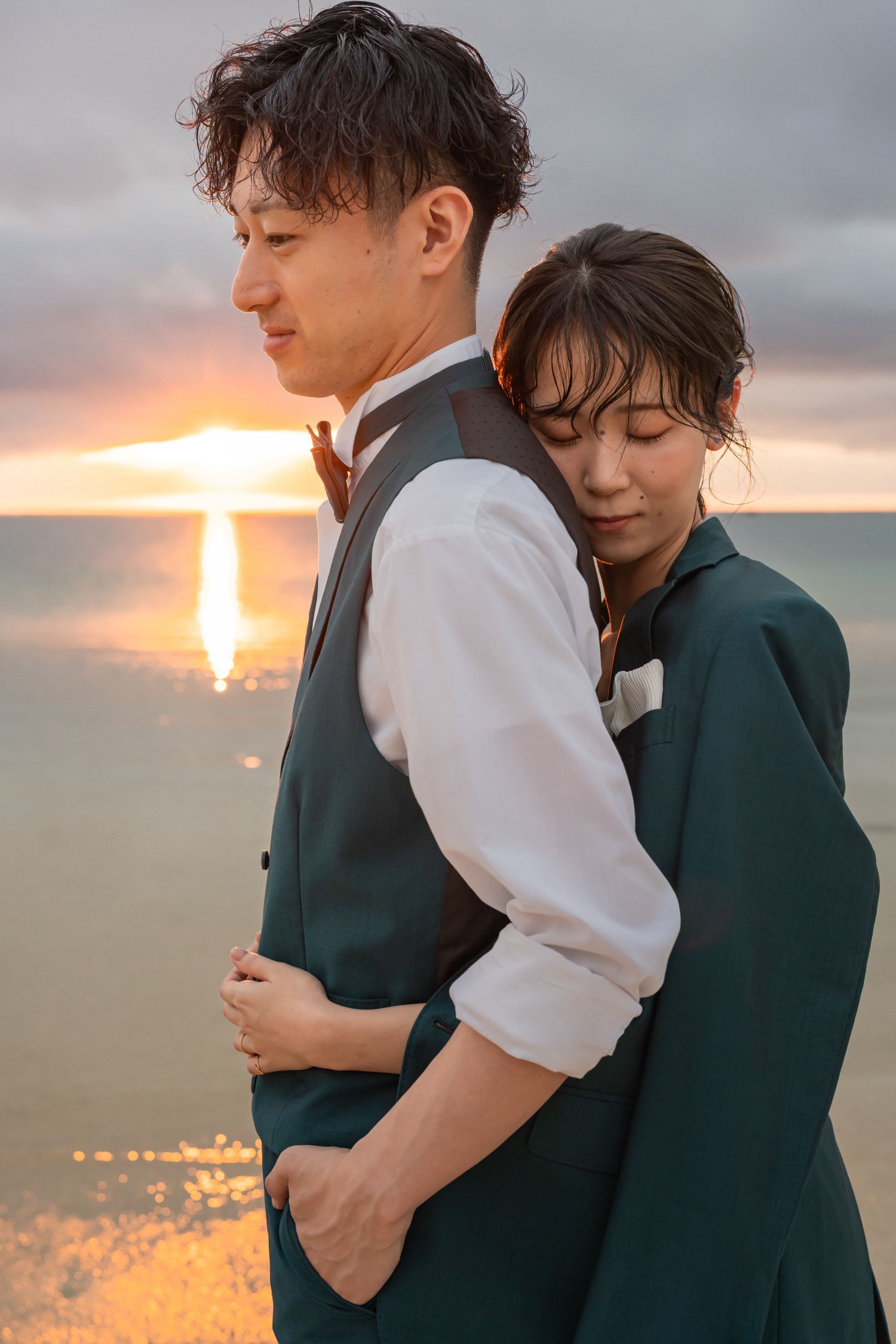 「少し照れ屋の新郎さん」 アラハビーチ(北谷町)