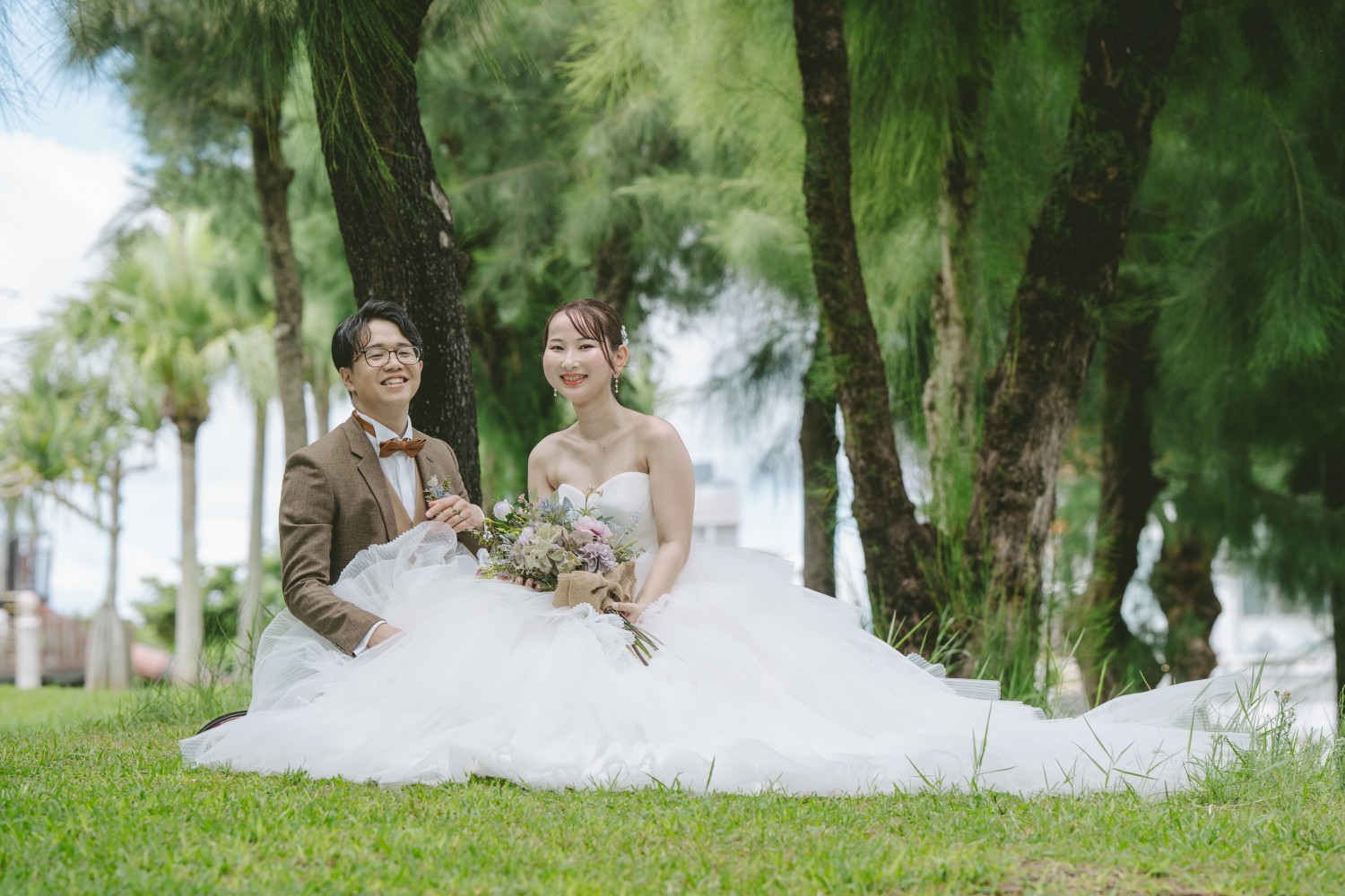 「ふわふわドレスで暖まろう！」 アラハビーチ(北谷町)