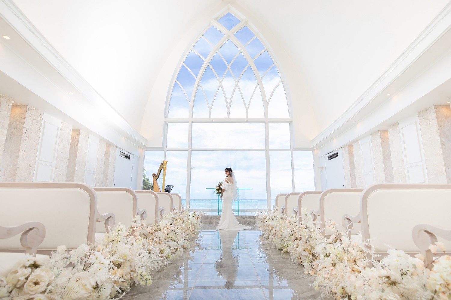 「あなたを待つ」 アクアグレイス・チャペル(読谷村)