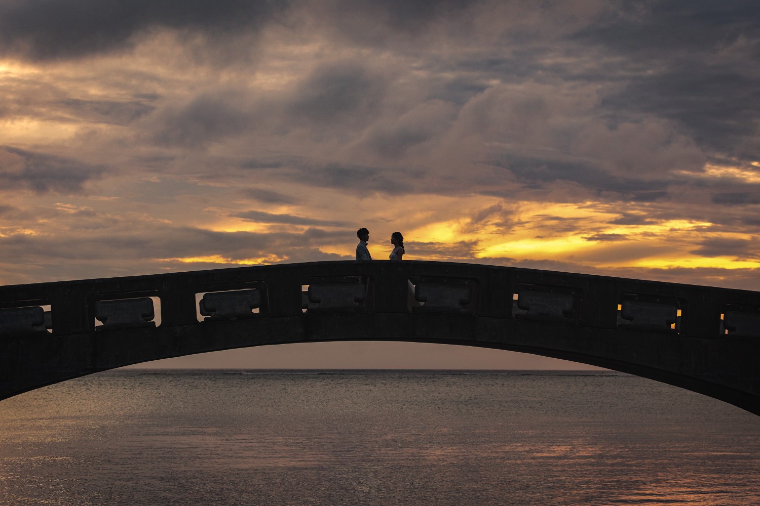 「Golden Hour」 アラハビーチ(北谷町)