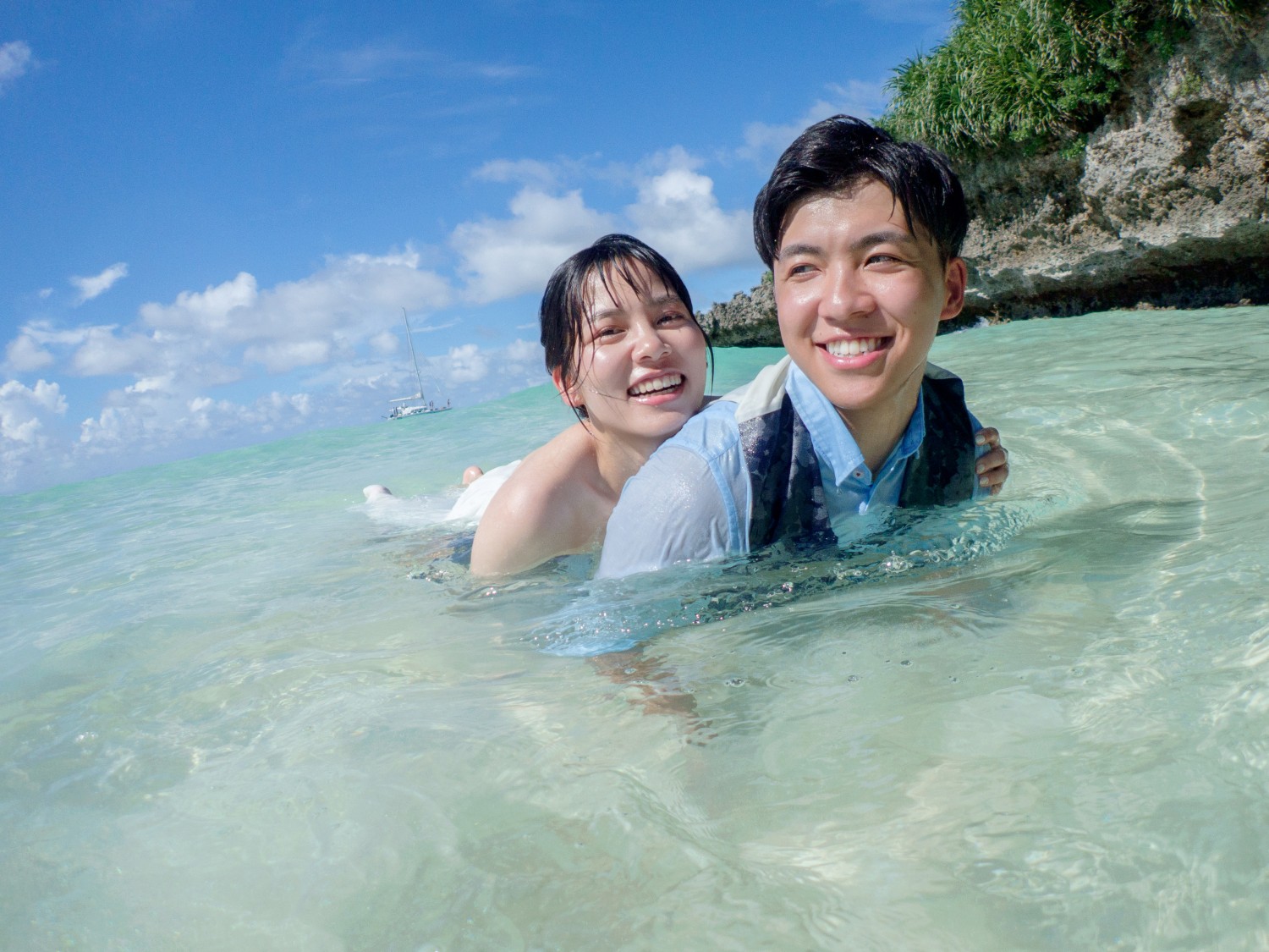 「ゆっくりと波に揺られて」 与那覇前浜(宮古島市)