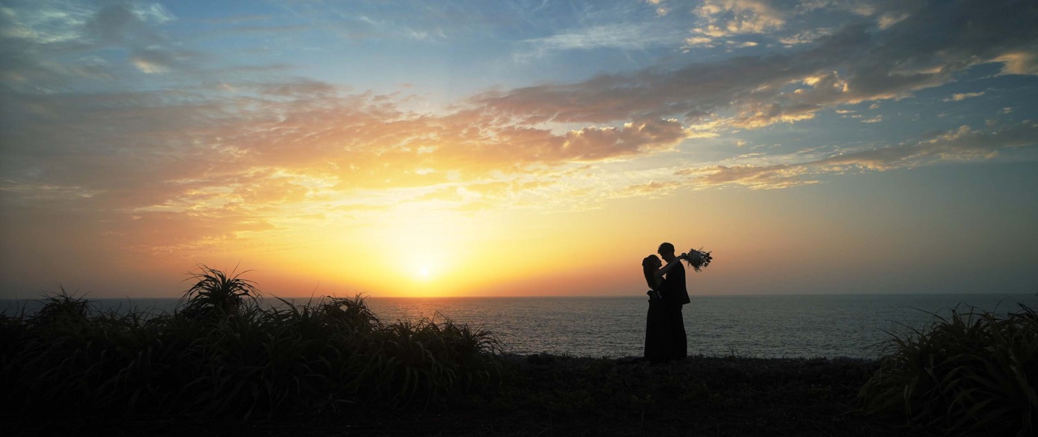 「ドラマチックに彩る黄昏時」 南大東島