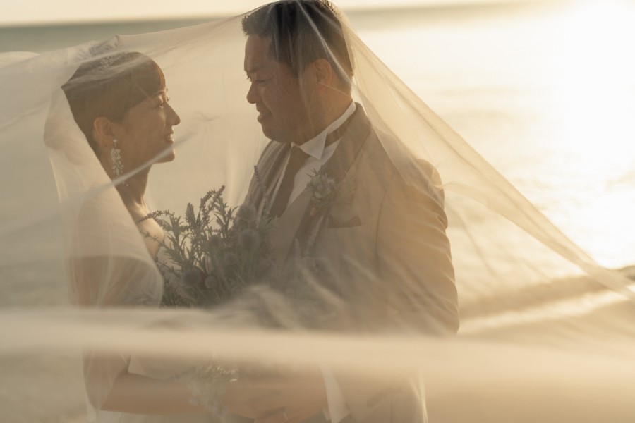 「包まれて」 与那覇前浜ビーチ(宮古島市)