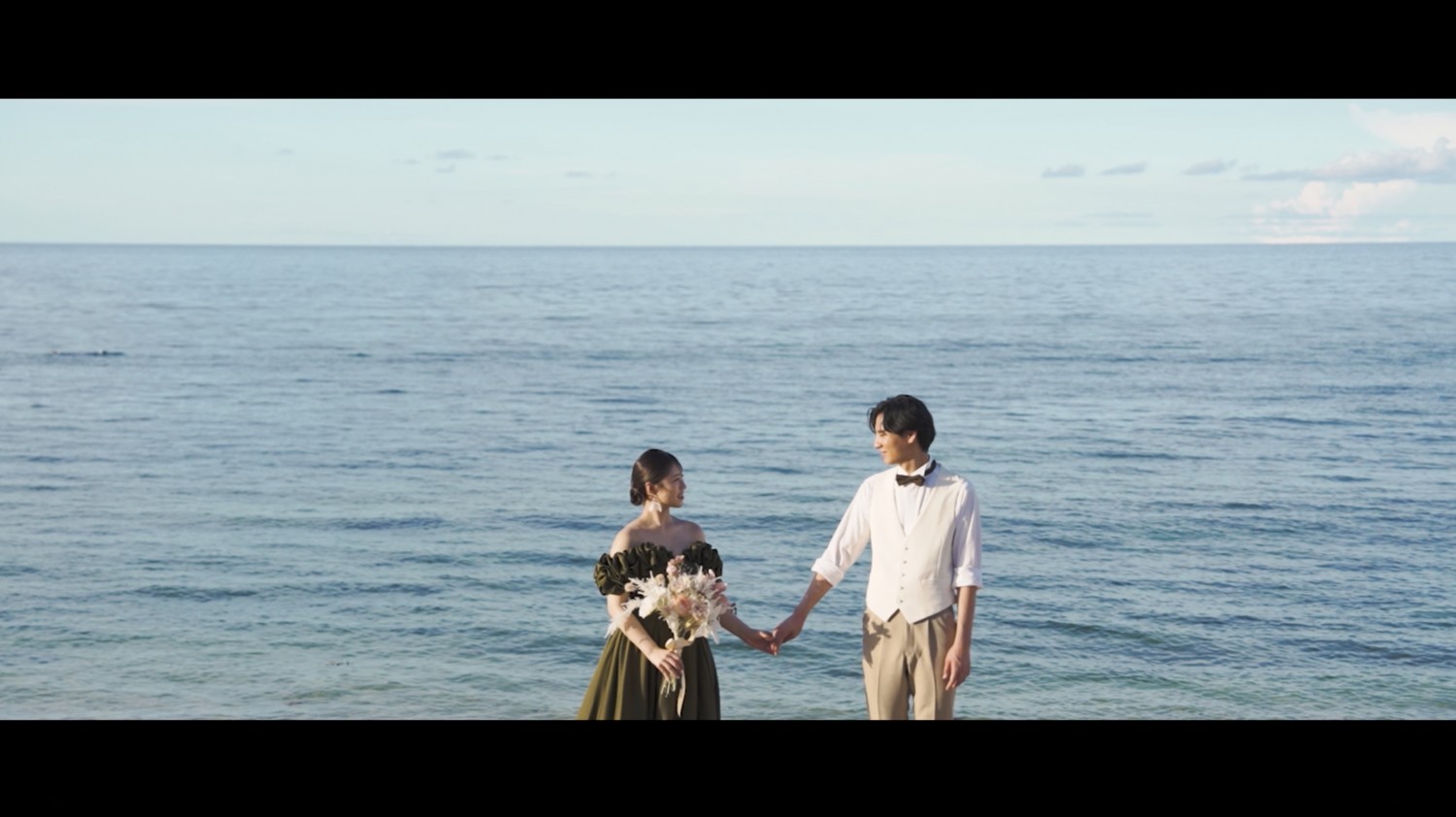 「恋の島」 古宇利島空と海の協会(今帰仁村)