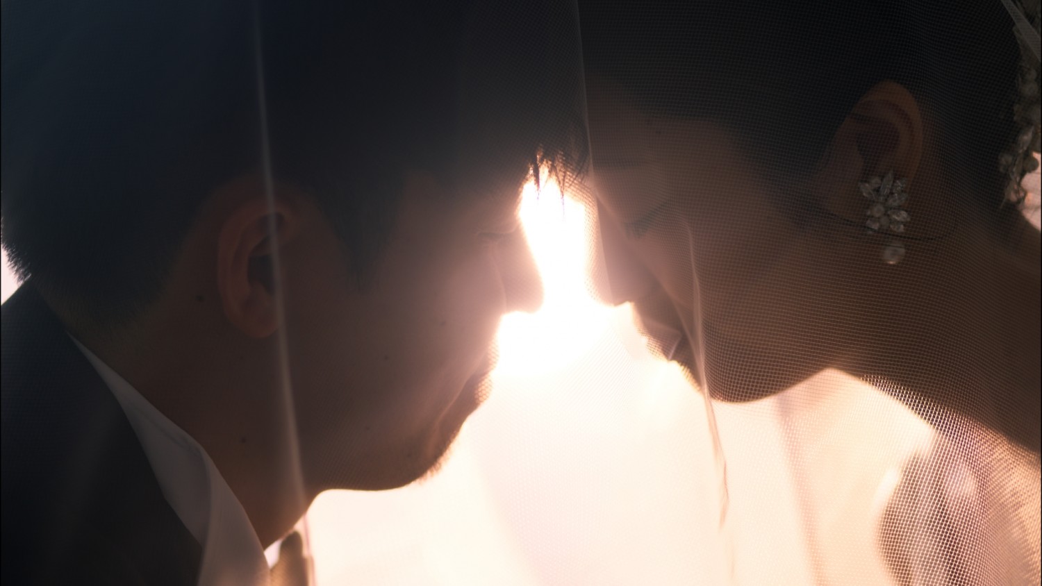 「光に包まれて」 LAZOR SEA RESORT(読谷村)