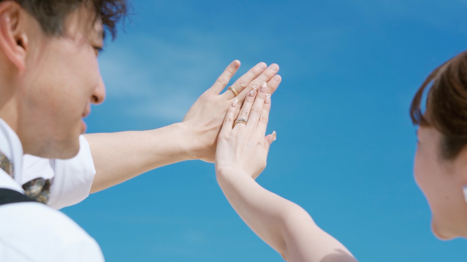 「陽だまりに咲いたふたり」 アラマンダチャペル(宮古島市)