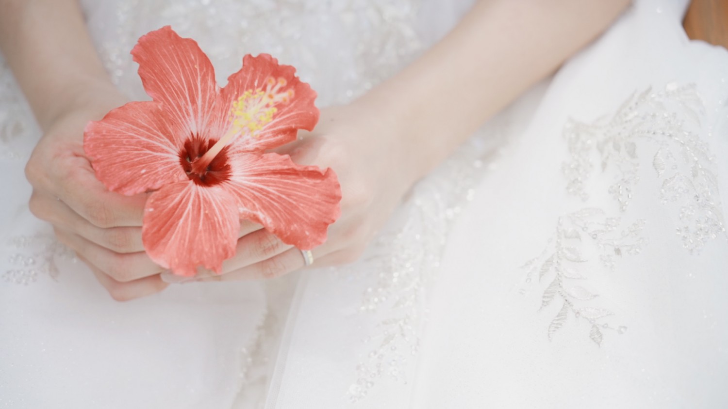 「ふたりのままで」 アクアグレイスチャペル、宇座ビーチ(読谷村)