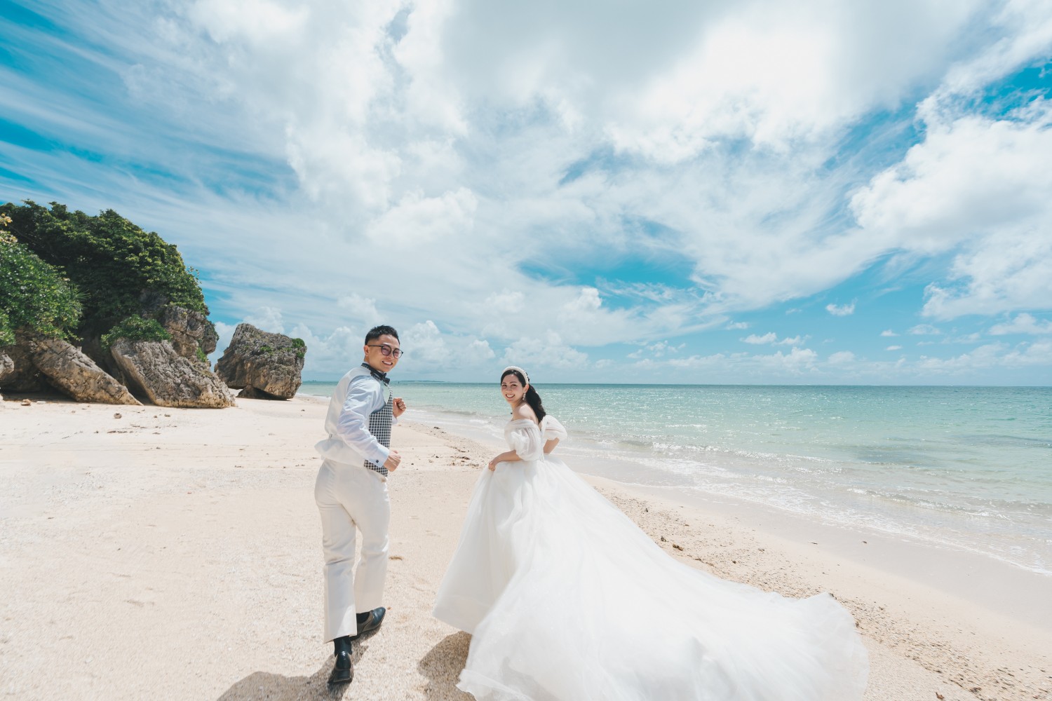 「Run With You and Me」 みーばるビーチ(南城市)