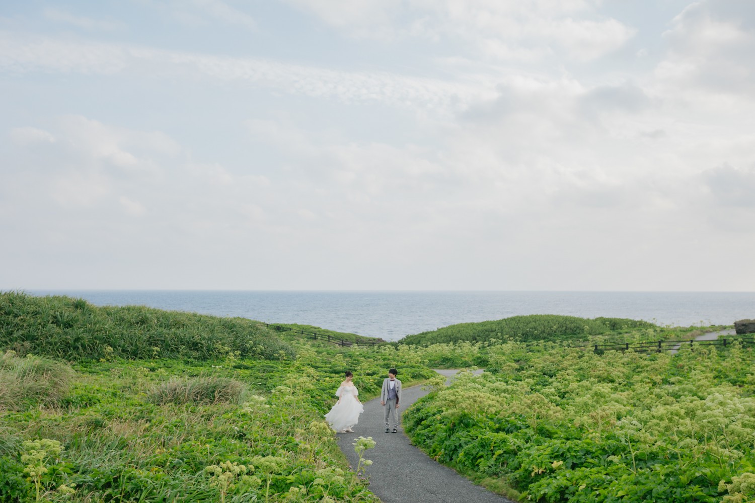 「world」 東平安名崎(宮古島市)